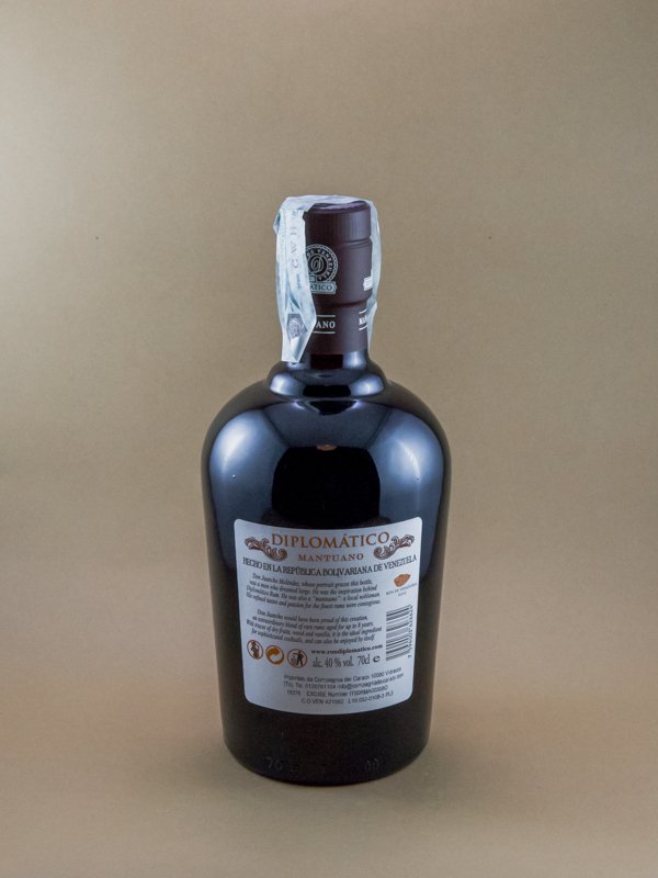 Rum Diplomatico Mantuano-1